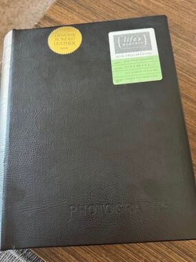 Bonded leather photo albums (12)